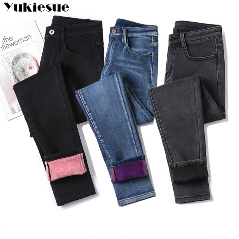 Damen Winter Jeans in verschiedenen Variationen