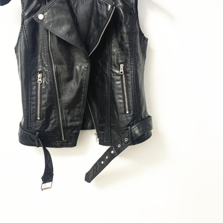 Damen Kunstlederweste in Biker Stil