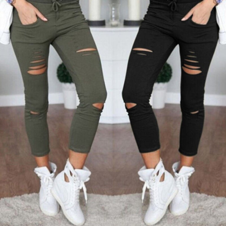 Ripped Stretch Jeans mit Cut Outs