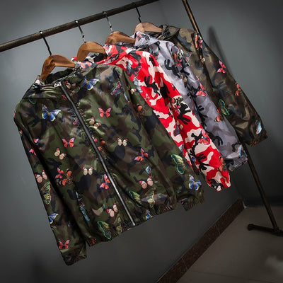 Damen Windbreaker mit Camouflage Druck