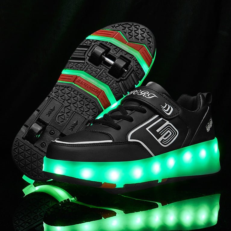 Neue USB Schuhe mit Rollen für Jungen und Mädchen, LED Licht